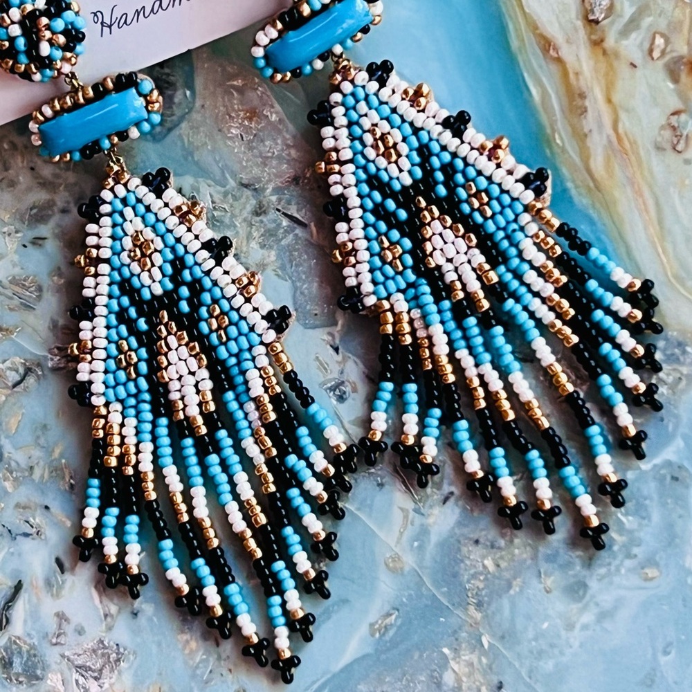 NWT Deepa Gurnani Turquoise Beaded Fringe Chandeliers - Picture 7 of 13